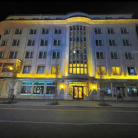 Hotel Athmos La Chaux De Fonds Esterno foto